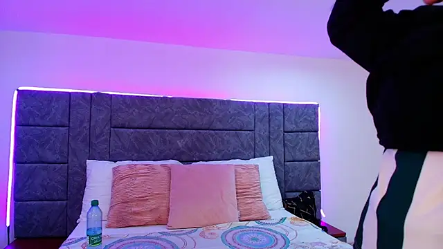 Dakota Megan 69 online show from February 13, 2:17 pm