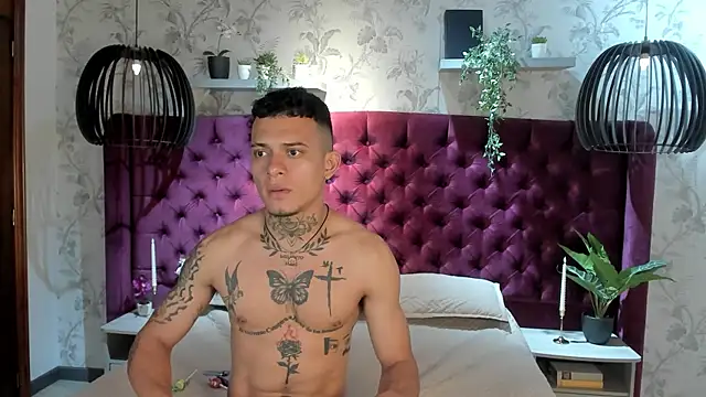 MrJustin  online show from November 16, 8:46 pm