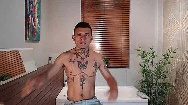MrJustin  online show from September 8, 8:19 pm
