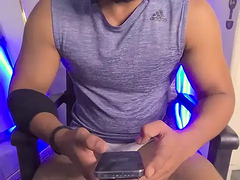 ohyeahkarry online show from June 6, 9:47 am