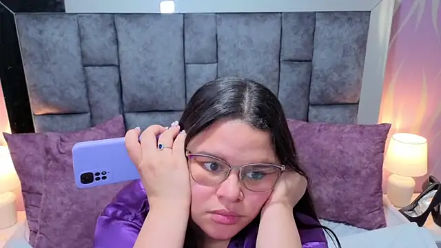 SamanthaPaImer online show from November 18, 6:11 pm