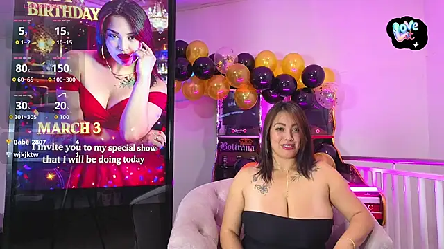 ReginaRosetti online show from March 3, 1:07 pm