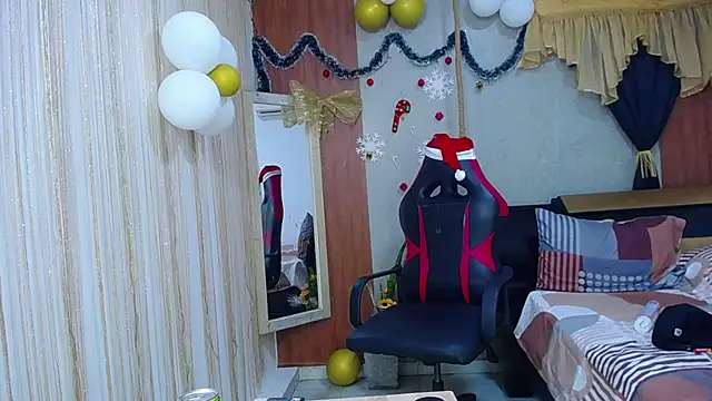 miss leidy  online show from November 28, 3:17 am