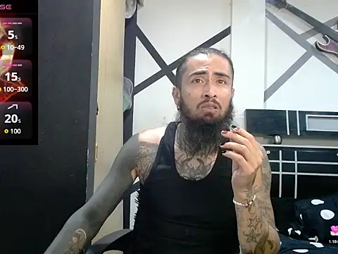 Snapshot of Daimon_roock chatting on February 25, 3:40 am Daimon roock online show from February 25, 3:40 am