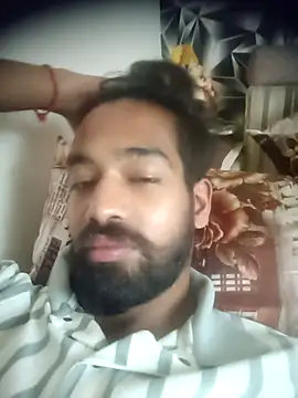 priyansh78584 online show from October 18, 7:21 am