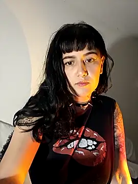 Jinx  x online show from December 15, 4:07 am