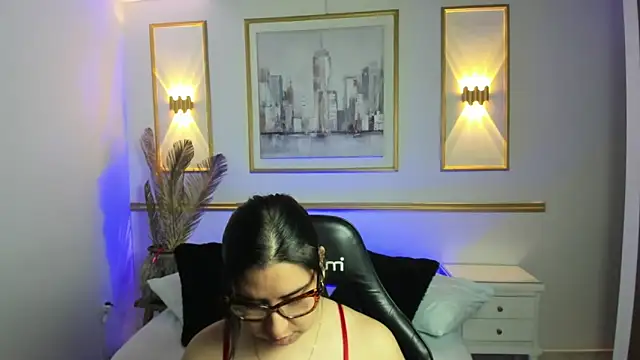 alice coopperx online show from December 19, 12:18 pm