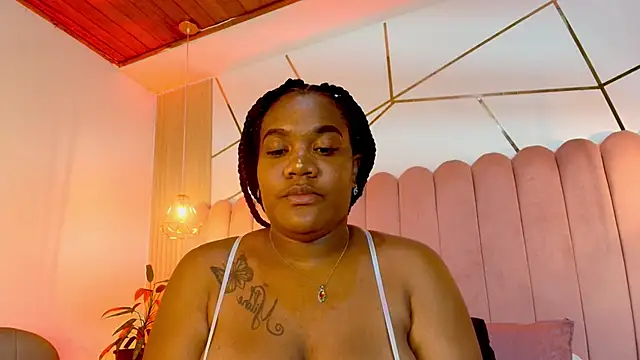 Chloee Miller1 online show from September 9, 12:36 pm