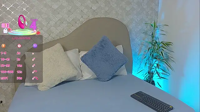 RILLEY ALLEN online show from November 19, 7:36 pm