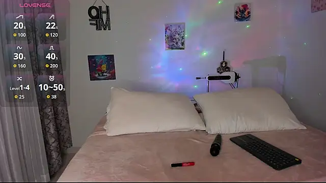 Natalia  Miller online show from December 4, 9:58 pm