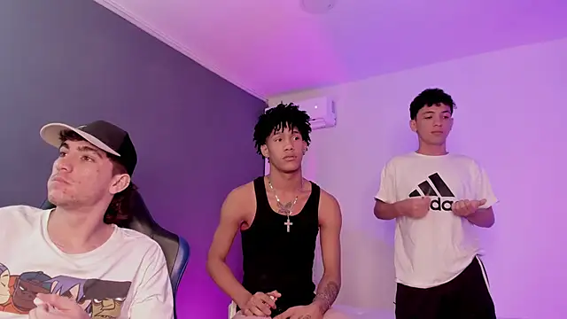 Handsomeboyss19 online show from July 1, 12:44 am