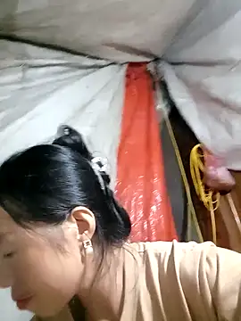 Snapshot of hera-00 chatting on September 14, 1:22 pm hera-00 online show from September 14, 1:22 pm