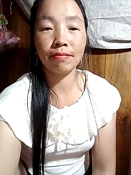 Snapshot of hera-00 chatting on October 11, 2:29 pm hera-00 online show from October 11, 2:29 pm