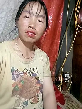 Snapshot of hera-00 chatting on September 15, 2:39 pm hera-00 online show from September 15, 2:39 pm