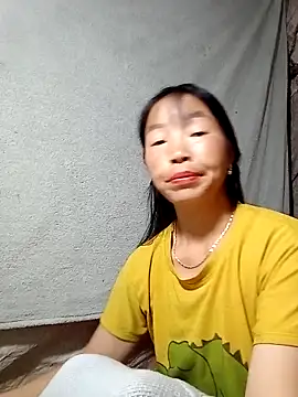 Snapshot of hera-00 chatting on September 13, 10:32 pm hera-00 online show from September 13, 10:32 pm