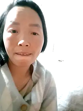 Snapshot of hera-00 chatting on November 26, 1:44 pm hera-00 online show from November 26, 1:44 pm