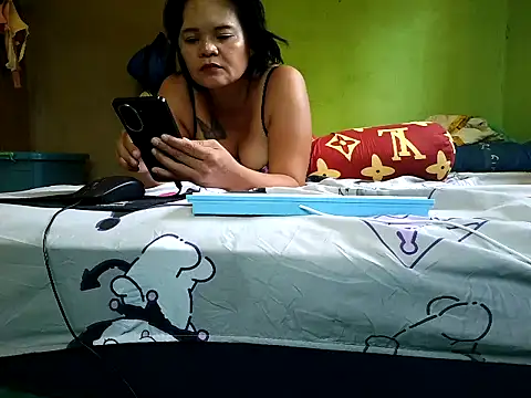 pussywet 08 online show from April 8, 4:14 am