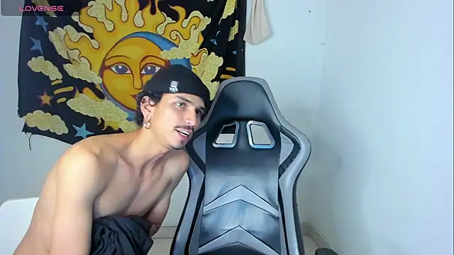 lordpussy   online show from April 9, 2:13 am