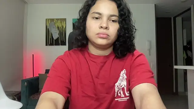 Snapshot of Lyxen_raze chatting on December 15, 3:56 am Lyxen raze online show from December 15, 3:56 am