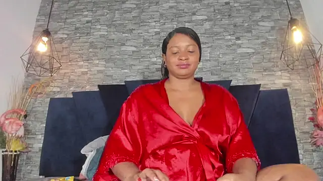 Emily Brown18 online show from December 21, 4:30 pm