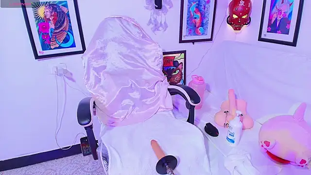 Snapshot of melissa_blazee chatting on November 3, 1:55 am melissa blazee online show from November 3, 1:55 am