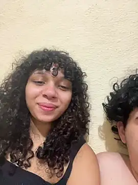 Casal-foda braba online show from May 26, 7:06 am