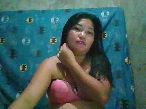 Snapshot of nikki_zapphire chatting on October 9, 2:12 am nikki zapphire online show from October 9, 2:12 am