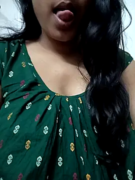 Hot-Jasmin online show from January 13, 2:04 am