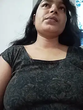 Snapshot of Hot-Jasmin chatting on June 11, 8:00 am Hot-Jasmin online show from June 11, 8:00 am