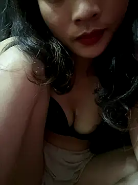 Snapshot of Kieu_xxx chatting on September 22, 2:56 pm Kieu xxx online show from September 22, 2:56 pm