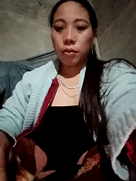 Snapshot of Phuong_xxx chatting on December 14, 3:06 pm Phuong xxx online show from December 14, 3:06 pm