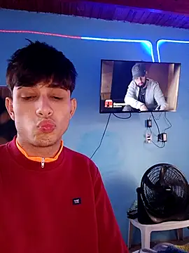 Snapshot of matiatr1112 chatting on October 28, 5:34 pm matiatr1112 online show from October 28, 5:34 pm