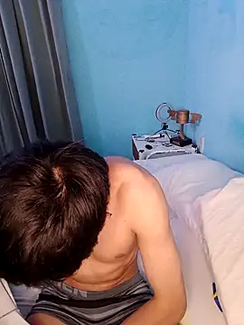 Snapshot of matiatr1112 chatting on November 24, 1:49 am matiatr1112 online show from November 24, 1:49 am