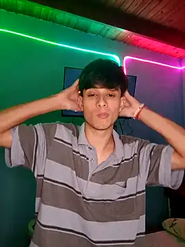 Snapshot of matiatr1112 chatting on September 14, 4:46 am matiatr1112 online show from September 14, 4:46 am