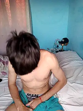 Snapshot of matiatr1112 chatting on November 26, 10:32 pm matiatr1112 online show from November 26, 10:32 pm