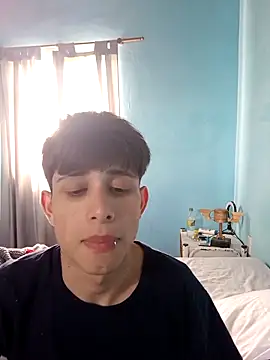 Snapshot of matiatr1112 chatting on October 31, 5:09 pm matiatr1112 online show from October 31, 5:09 pm