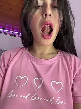 Mia salinass online show from March 13, 2:38 am