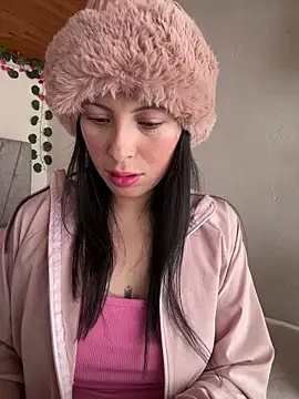 Mia salinass online show from February 20, 5:48 pm