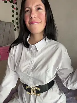 Mia salinass online show from February 16, 4:49 pm