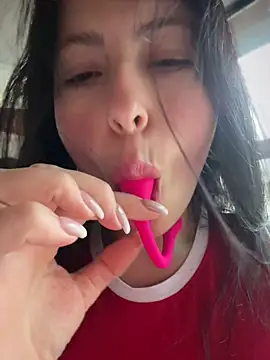 Snapshot of Mia_salinass chatting on July 2, 8:26 pm Mia salinass online show from July 2, 8:26 pm