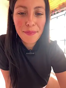 Snapshot of Mia_salinass chatting on November 10, 4:12 pm Mia salinass online show from November 10, 4:12 pm