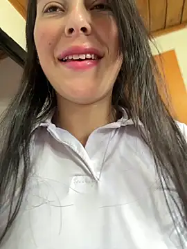 Snapshot of Mia_salinass chatting on November 4, 5:50 pm Mia salinass online show from November 4, 5:50 pm