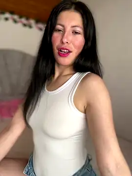 Mia salinass online show from September 18, 6:22 pm