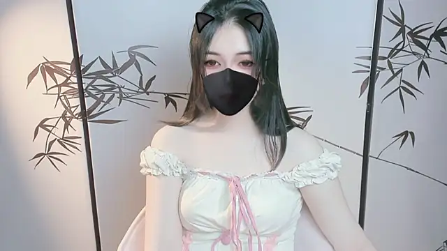 Sparkly Candy online show from November 13, 2:37 am