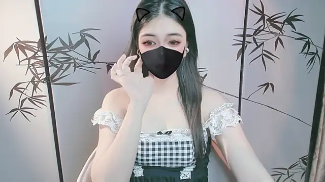 Sparkly Candy online show from November 6, 3:10 am