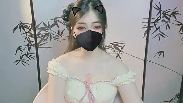 Sparkly Candy online show from October 19, 3:04 pm