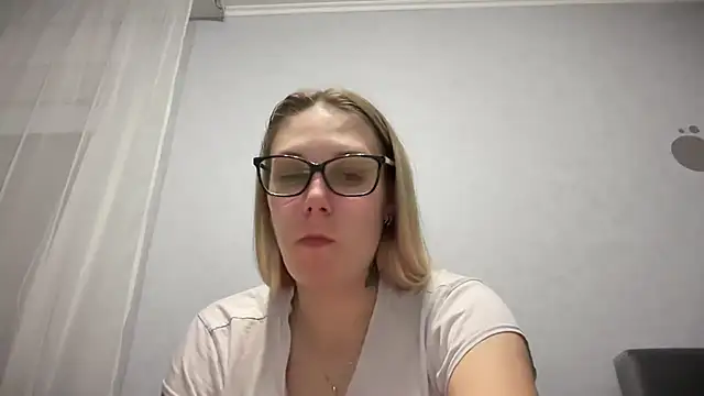 NikexPretty online show from October 1, 7:18 pm