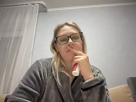 NikexPretty online show from November 13, 8:02 pm