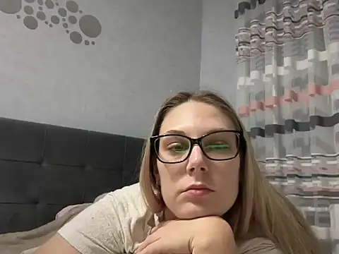 NikexPretty online show from October 10, 8:42 pm