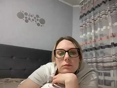 NikexPretty online show from March 16, 7:49 pm